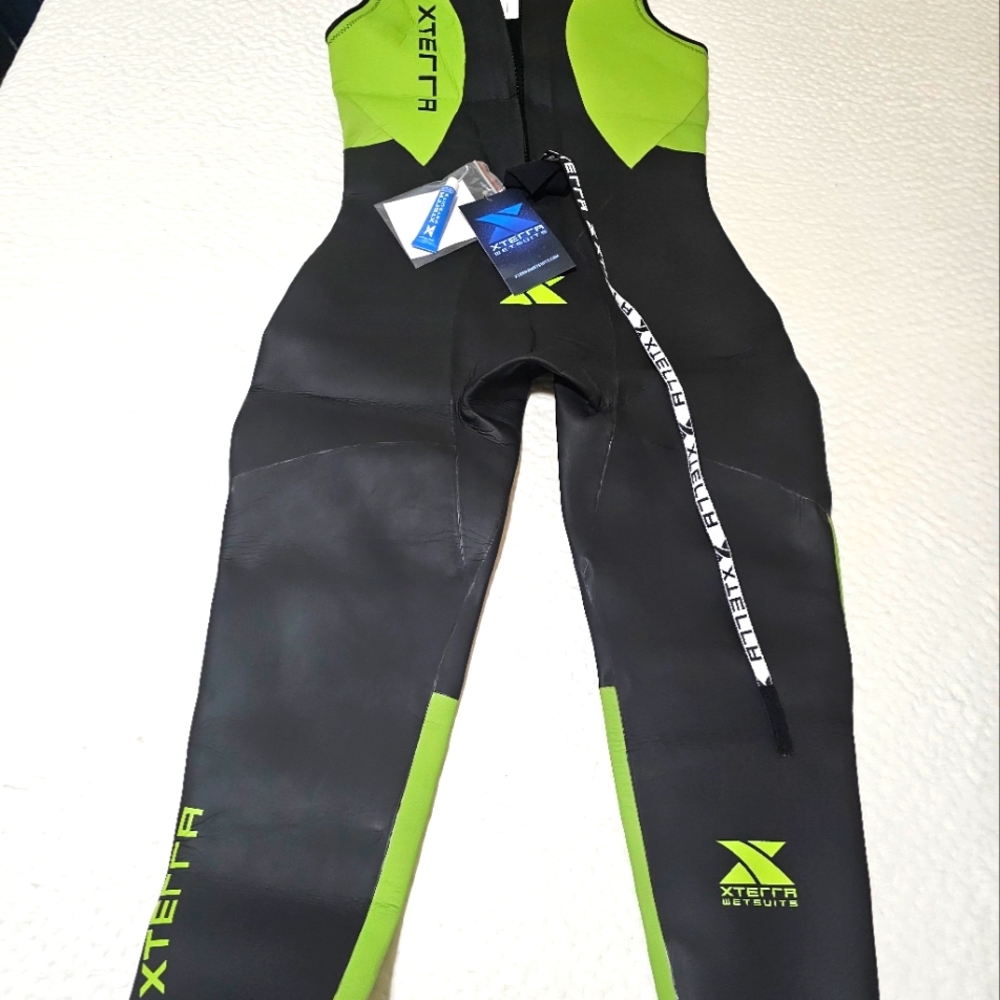 Xterra wetsuit  women's XLfor paddleboarding and Triathlons - Picture 4 of 5